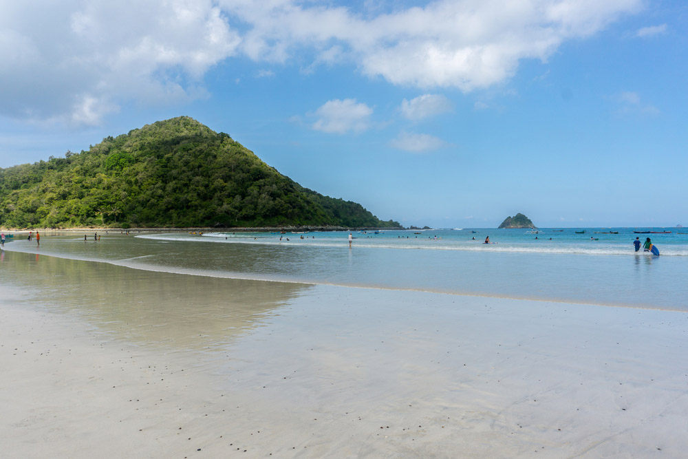 kuta mandalika wisata terbaik di lombok