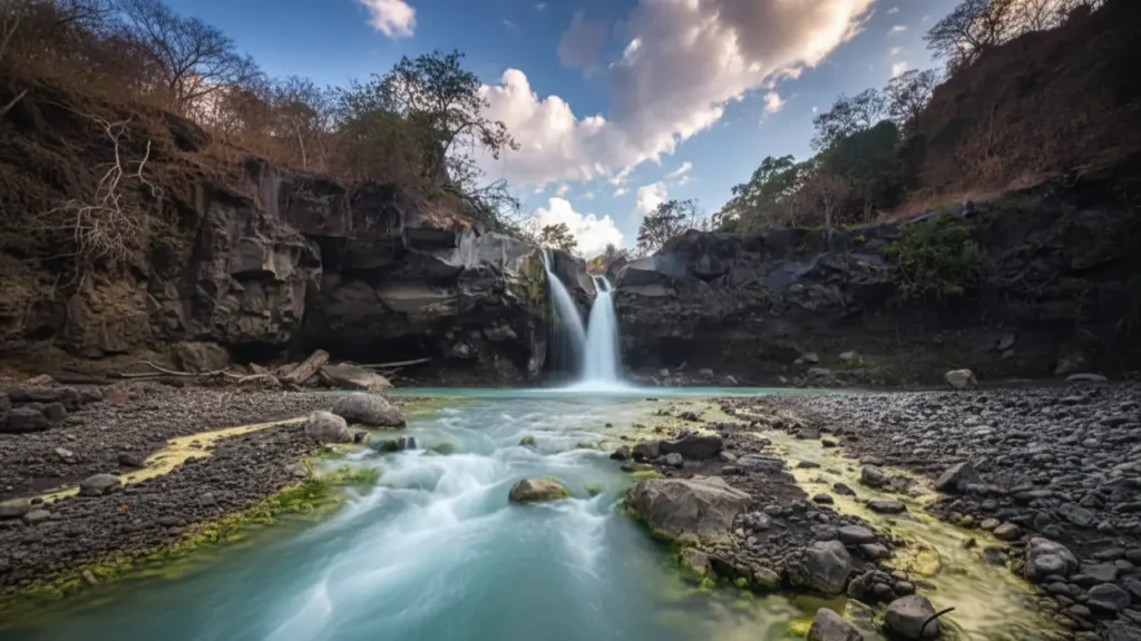 tempat wisata air terjun di lombok