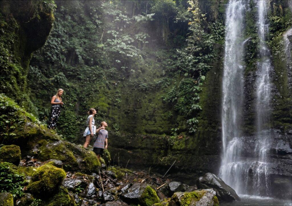wisata air terjun semporonan