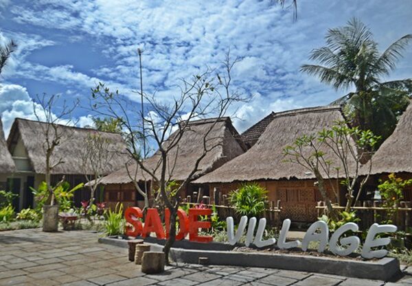 Desa Sade Liburan Lombok 3 Hari 2 Malam Murah
